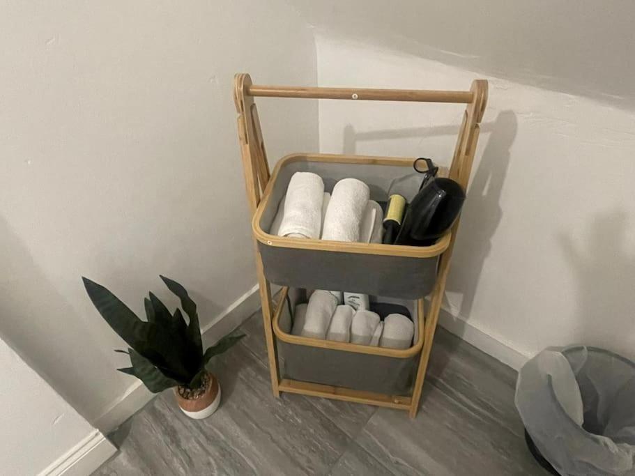 Lovely 2 Bed On Tower Bridge Λονδίνο Εξωτερικό φωτογραφία